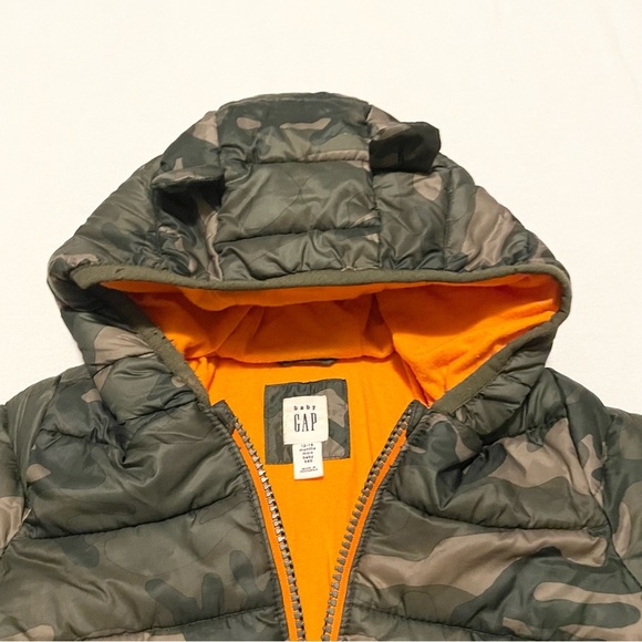 Baby Gap Camouflage Puffer Camo Jacket with Hood Size 12-18 Months - Picture 2 of 16